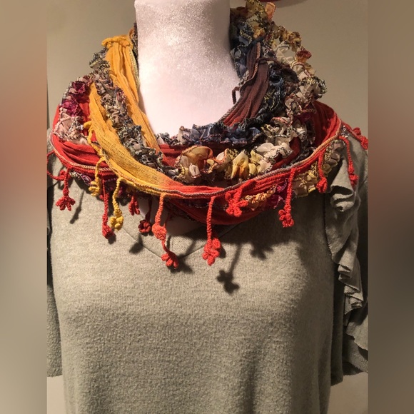BOHO handmade scarf. Multi colored twist with fringed tassels/knots ruffles NWOT - Picture 2 of 11